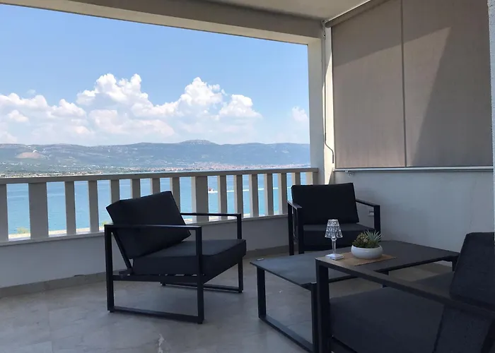 By The Sea Arbanija, Ciovo - 9700 トロギール
